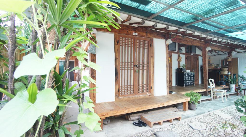 1928 Suimmaru Hanok Guesthouse Jeonju Extérieur photo