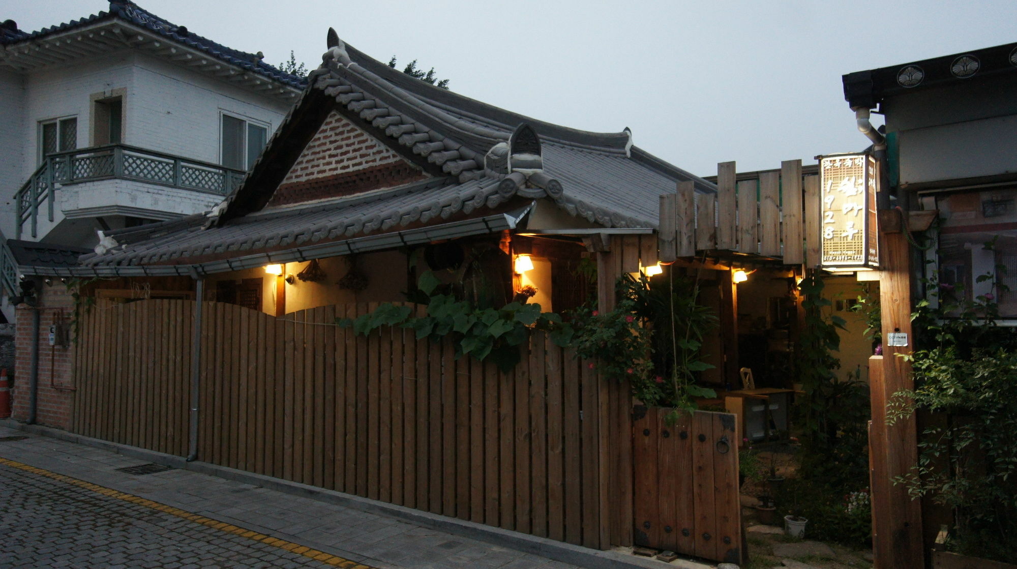 1928 Suimmaru Hanok Guesthouse Jeonju Extérieur photo